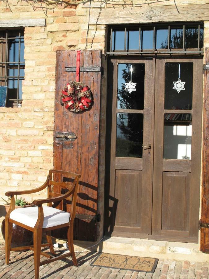 Mombaroccio L'Infinito B&B 외부 사진